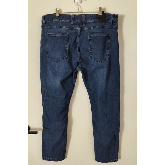 Mugsy Denim Jeans 35x28 PMT Clutch Straight Leg Blue Medium Wash Denim Stretch - Picture 3 of 6